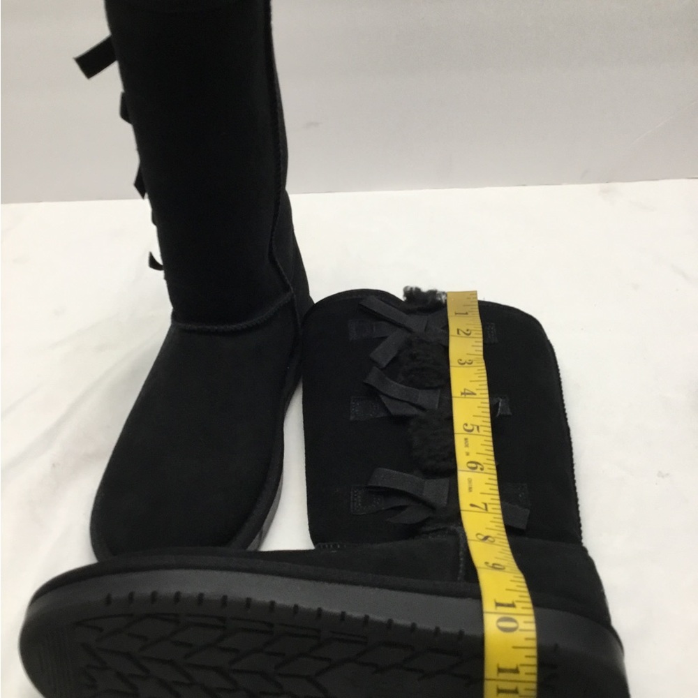 Koolaburra Black Suede Boots with Plush Lining - Picture 4 of 16